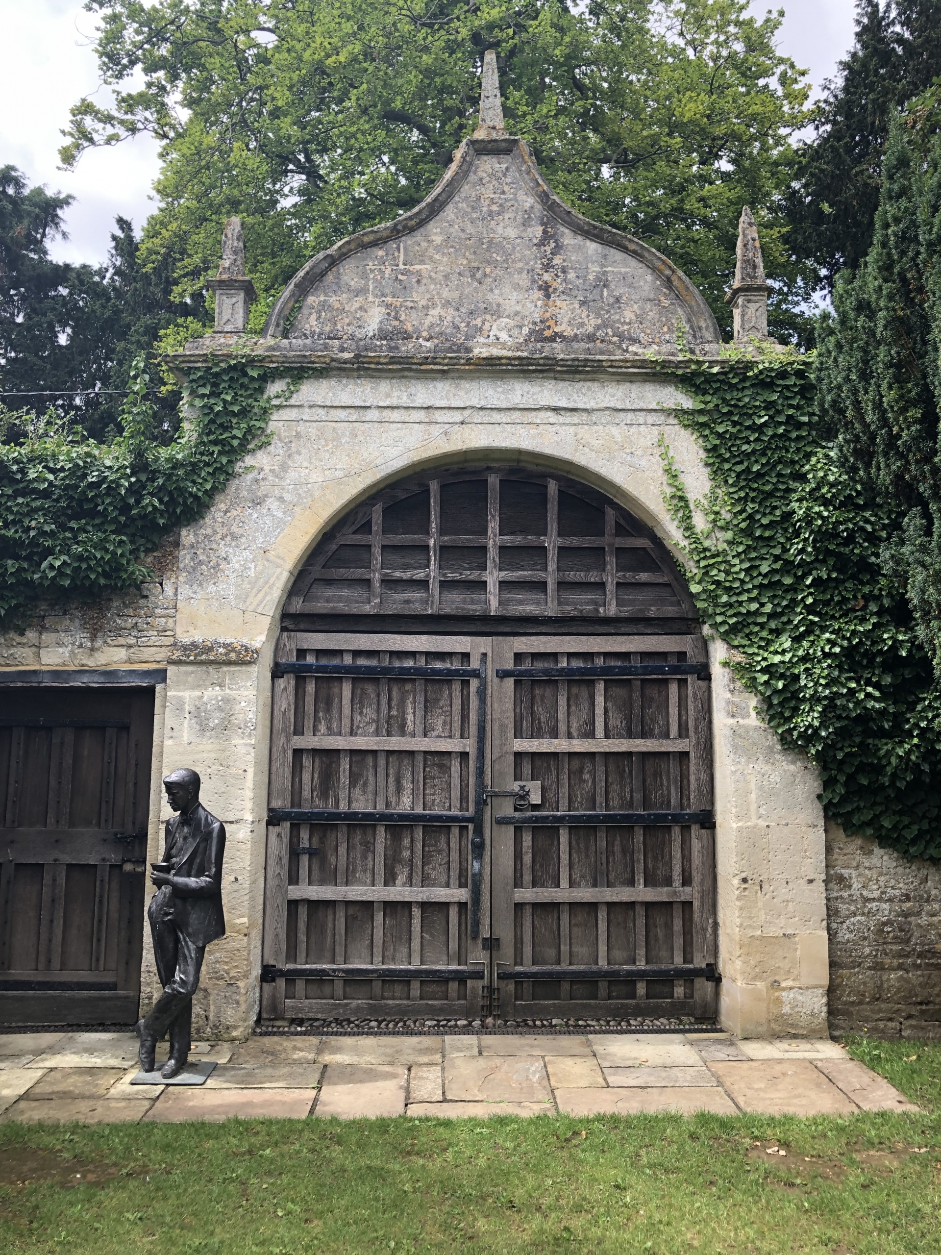 洋書 Opening Doors Life & Work of SCHUMPETER Opening Doors: Life and Work of Joseph Schumpeter: 9781138529311